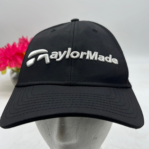 TaylorMade Other - Taylor Made Black Hat with White Logo Adjustable HT3383B